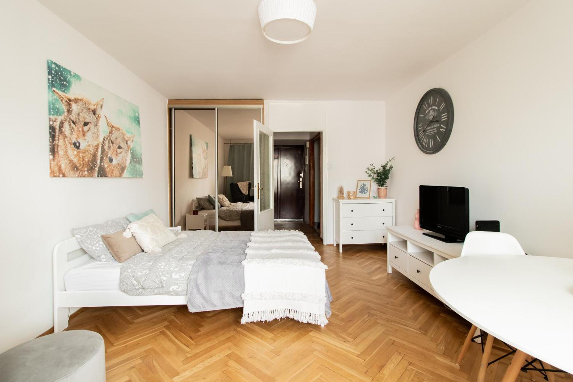 Piotrapartments - Swietokrzyska City Center Apartments Варшава Экстерьер фото