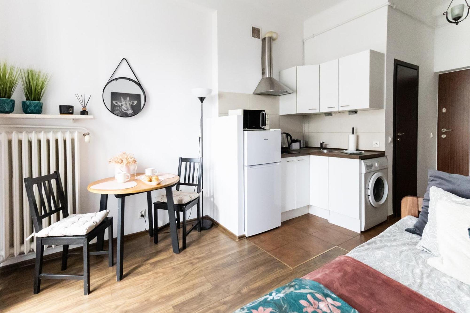 Piotrapartments - Swietokrzyska City Center Apartments Варшава Экстерьер фото
