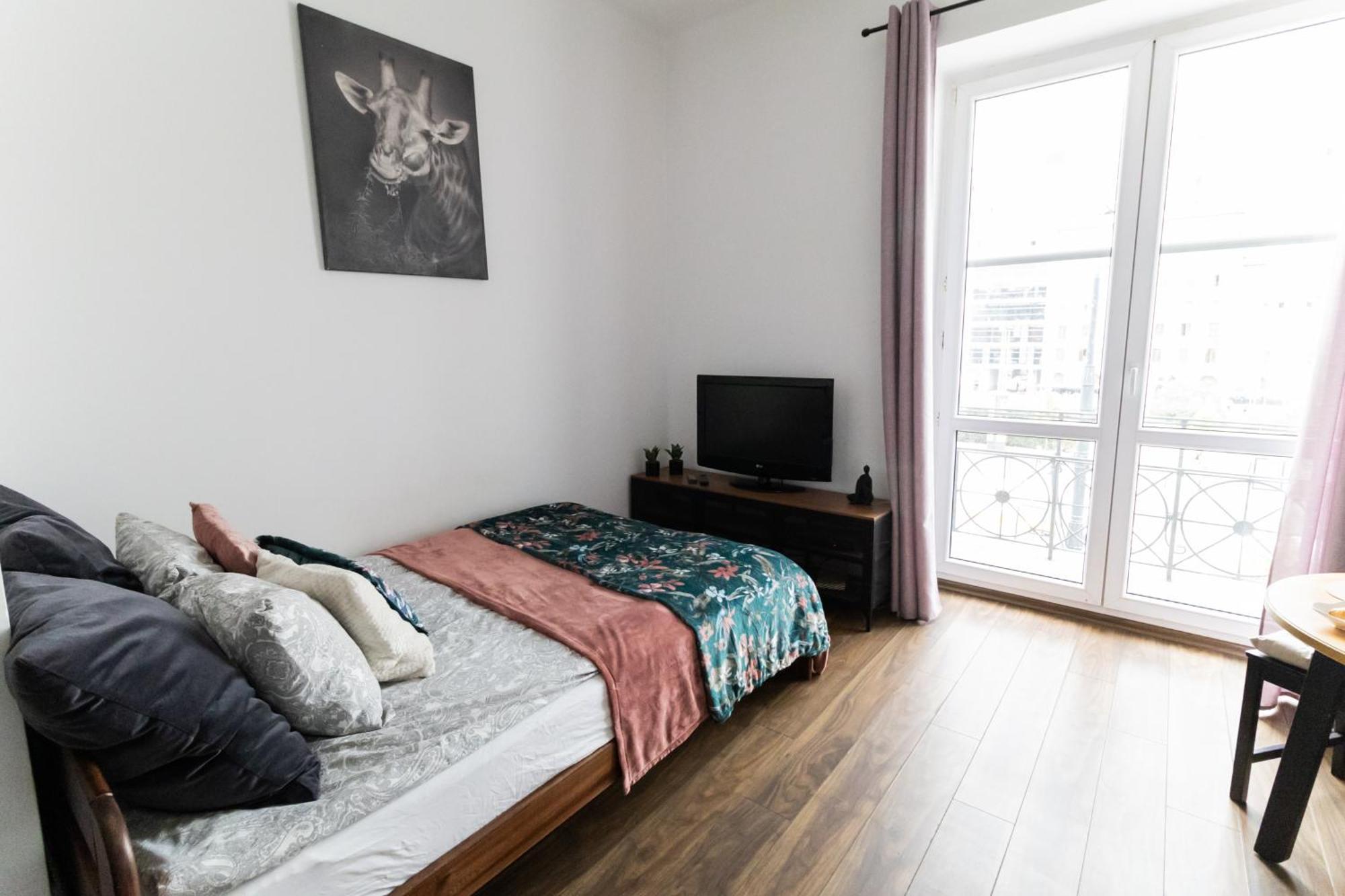 Piotrapartments - Swietokrzyska City Center Apartments Варшава Экстерьер фото