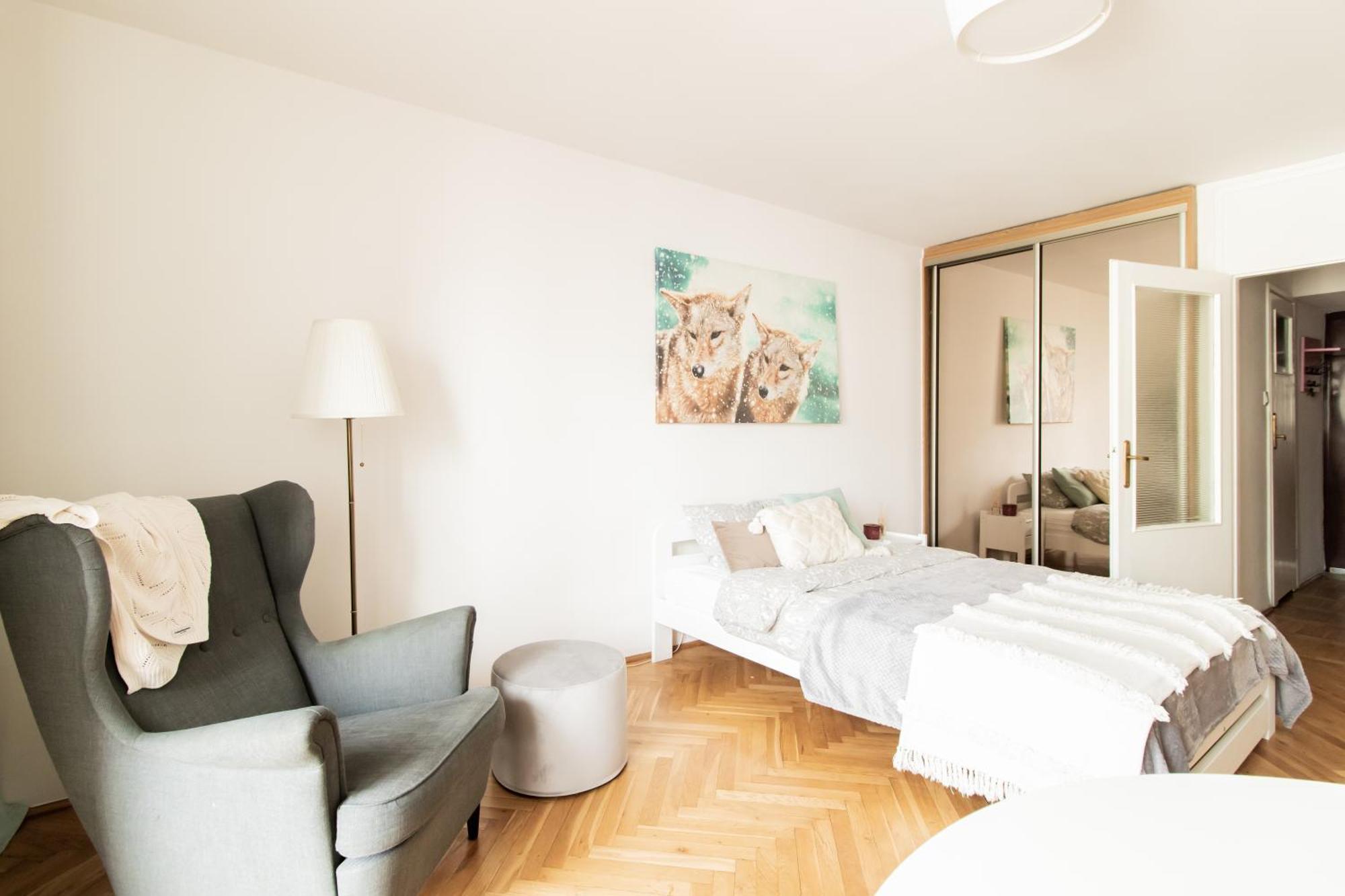 Piotrapartments - Swietokrzyska City Center Apartments Варшава Экстерьер фото