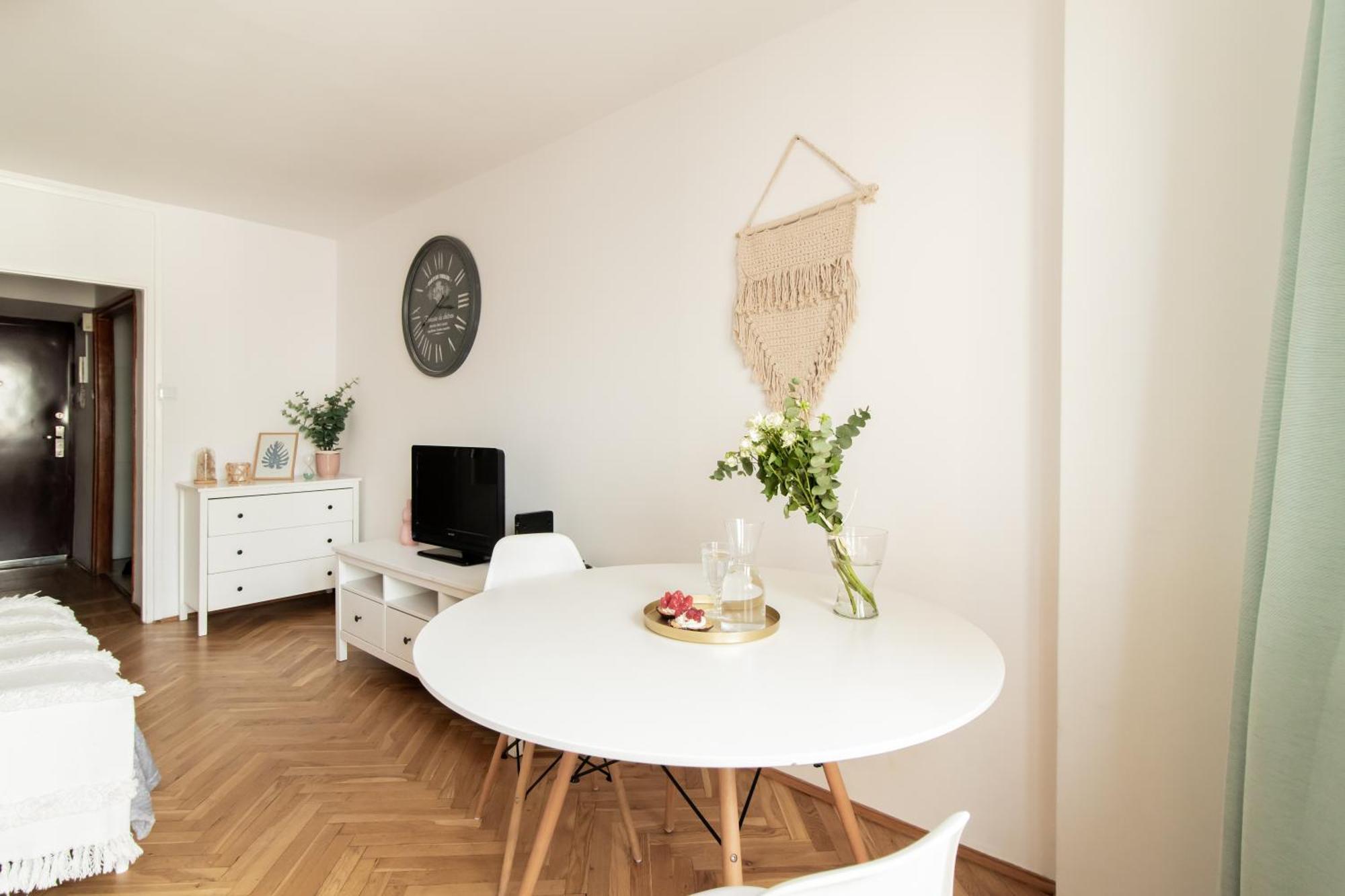 Piotrapartments - Swietokrzyska City Center Apartments Варшава Экстерьер фото