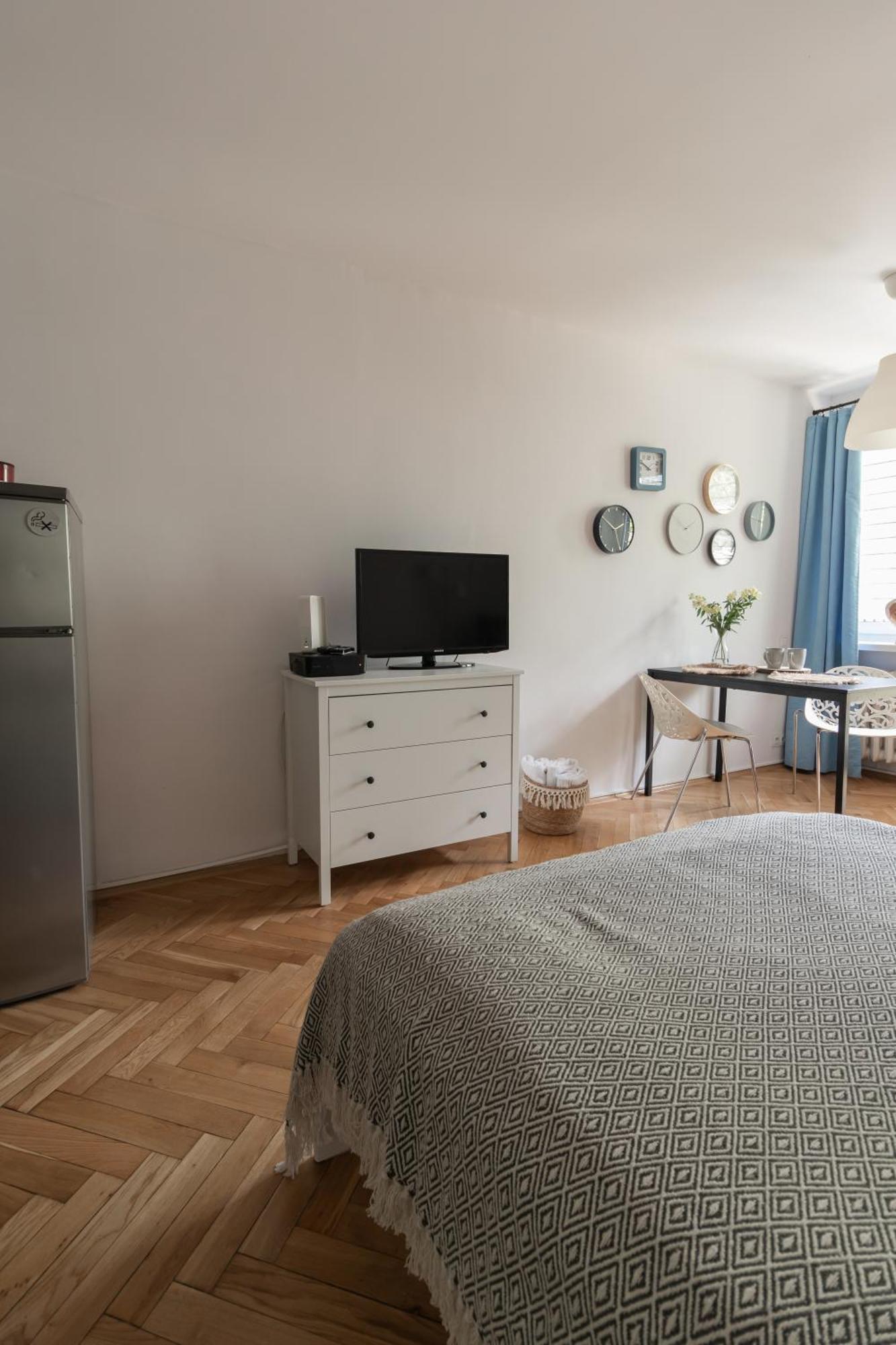 Piotrapartments - Swietokrzyska City Center Apartments Варшава Экстерьер фото
